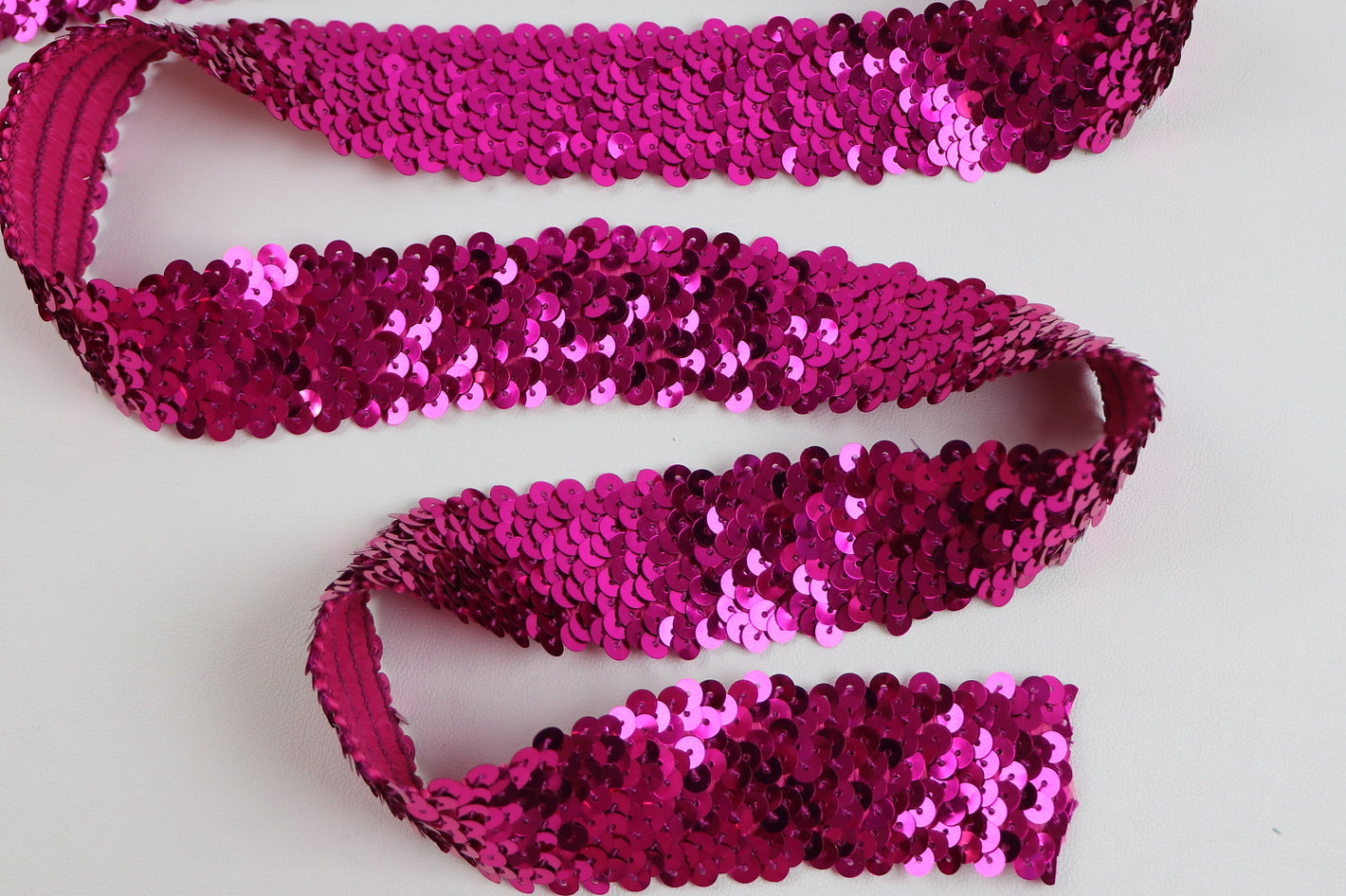 Borte Pailletten 4 reihig elastisch "pink"