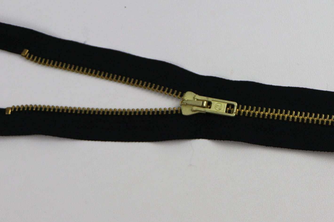 Metall-Reissverschluss "gold"