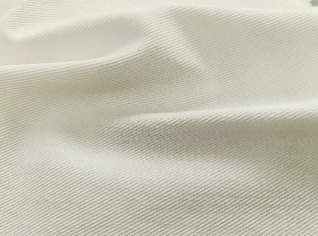 uni-weiss-koeper-schwer-baumwolle-stoff-stoffparadies-lyss