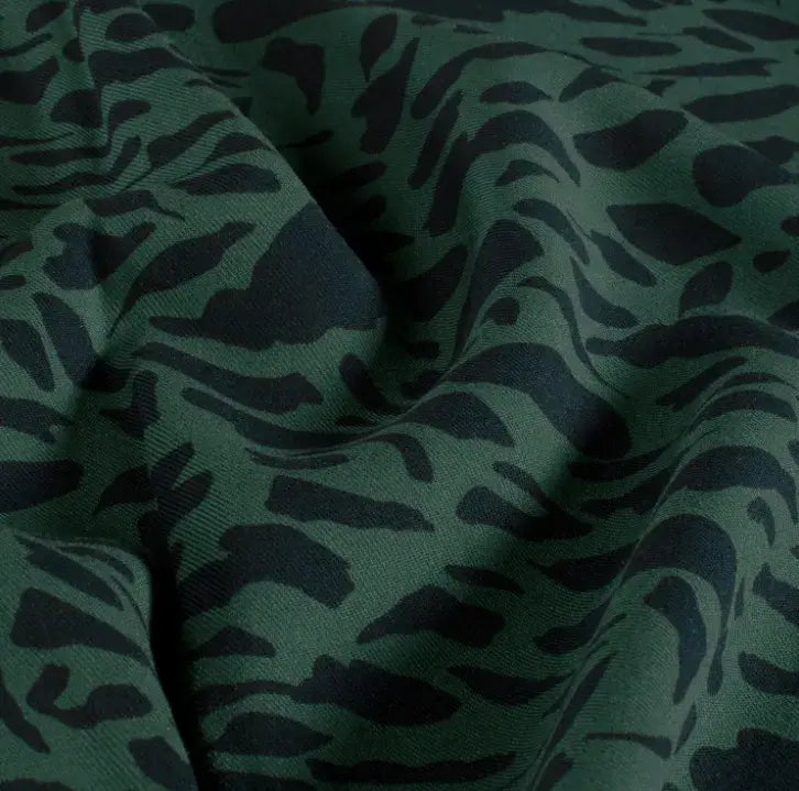 abstrakt-viskose-twill-petrol-stoff-stoffparadies-lyss